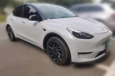Tesla Model Y 2021, 136300 км, за 136632.38 CNY - фото 3
