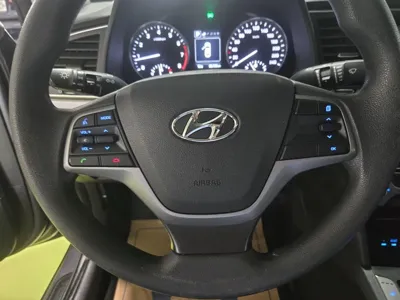 Hyundai Avante 2018, 85694 км, за 10900000 KRW - фото 14