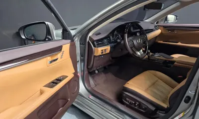 Lexus ES 2018, 52214 км, за 27900000 KRW - фото 10