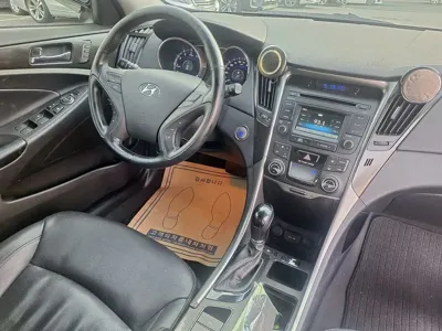 Hyundai Sonata 2013, 211000 км, за 2990000 KRW - фото 11