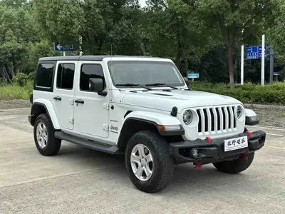 Jeep Wrangler 2019, 78000 км, за 215000 CNY