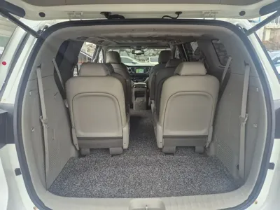 Kia Canival 2015, 208000 км, за 8300000 KRW - фото 18