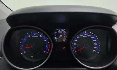 Hyundai Avante 2012, 142513 км, за 3800000 KRW - фото 8