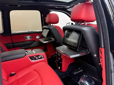 Rolls-Royce Cullinan 2020, 17000 км, за 4250000 CNY - фото 13