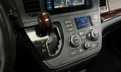 Toyota Sienna 2017, 56612 км, за 44440000 KRW - фото 9