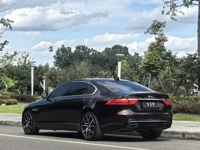 Jaguar XFL 2018, 78000 км, за 75800 CNY