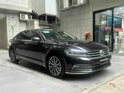 Volkswagen Phideon 2021, 72000 км, за 149800 CNY