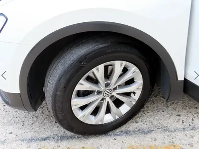 Volkswagen Tiguan 2018, 46095 км, за 17500000 KRW - фото 17