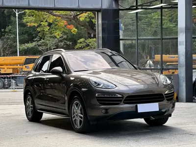 Porsche Cayenne 2013, 160000 км, за 109000 CNY