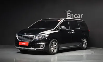 Kia Canival · 2015 год