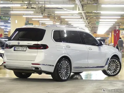 BMW X7 2024, 15000 км, за 105000000 KRW