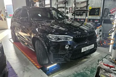 BMW X5 · 2015 год