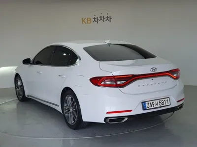Hyundai Grandeur 2018, 74788 км, за 17800000 KRW