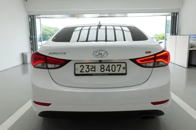Hyundai Avante 2014, 110887 км, за 6800000 KRW