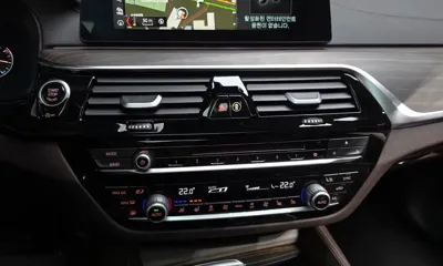 BMW 5-Series 2018, 64514 км, за 27900000 KRW - фото 17