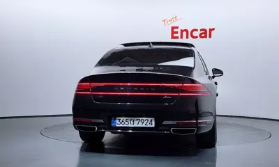 Genesis G90 2022, 121355 км, за 48800000 KRW