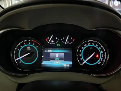 Buick LaCrosse 2015, 107000 км, за 21100 CNY
