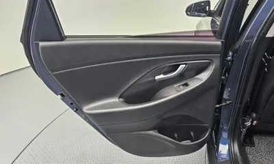 Hyundai i30 2018, 95653 км, за 10990000 KRW - фото 25