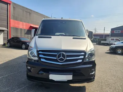 Mercedes-Benz Sprinter 2018, 24100 км, за 46000000 KRW