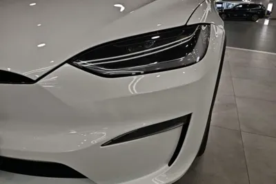 Tesla Model X 2023, 48700 км, за 624597.42 CNY - фото 9