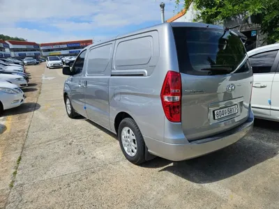 Hyundai Starex 2015, 440000 км, за 3900000 KRW