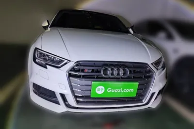Audi A3 2020, 86000 км, за 78327.77 CNY