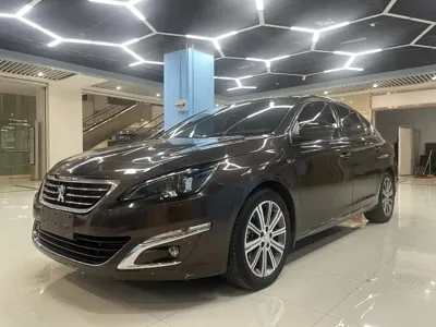 Peugeot 408 · 2015 год