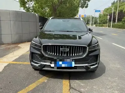 Geely Xingyue L · 2023 год