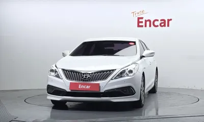 Hyundai Grandeur 2016, 233861 км, за 3500000 KRW