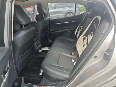 Toyota Camry 2024, 20400 км, за 126800 CNY - фото 7