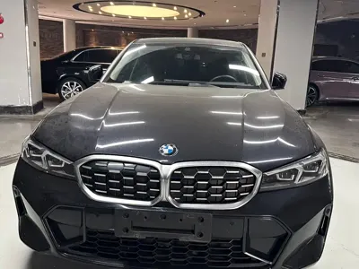 BMW 3 Series 2023, 35000 км, за 172000 CNY
