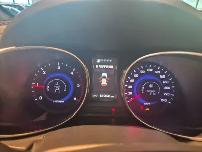 Hyundai Santafe 2015, 119035 км, за 9700000 KRW - фото 8