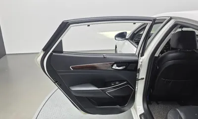 Kia K7 2018, 98229 км, за 16500000 KRW - фото 25