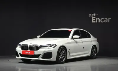 BMW 5-Series · 2021 год