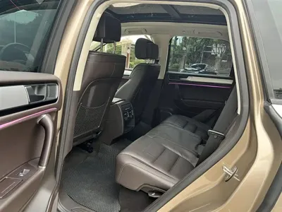 Volkswagen Touareg 2016, 120000 км, за 99800 CNY - фото 7