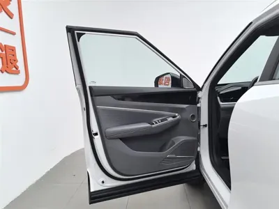 Geely Boyue 2026, 1500 км, за 72900 CNY - фото 8