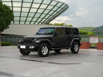 Jeep Wrangler 2018, 35000 км, за 198000 CNY - фото 3