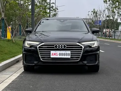 Audi A6L 2020, 80000 км, за 178000 CNY - фото 2