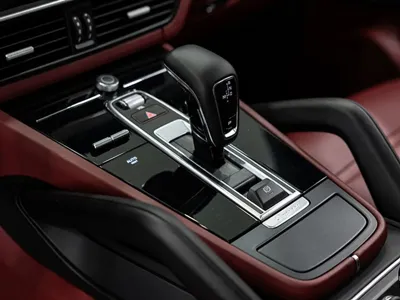 Porsche Cayenne 2023, 48430 км, за 109000000 KRW - фото 9