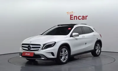Mercedes-Benz GLA-Class · 2017 год