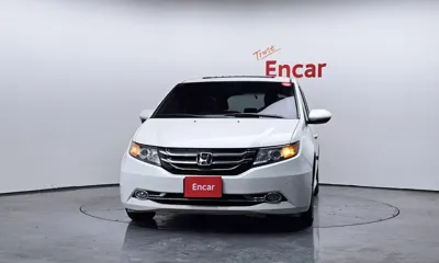 Honda Odyssey 2014, 141024 км, за 9700000 KRW