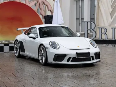 Porsche 911 2019, 41400 км, за 1628000 CNY