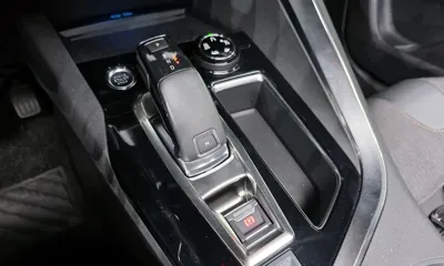 Peugeot 3008 2021, 134315 км, за 14900000 KRW - фото 9