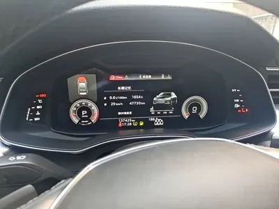 Audi A6L 2021, 137900 км, за 163900 CNY - фото 8