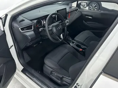 Toyota Levin 2023, 25000 км, за 105800 CNY