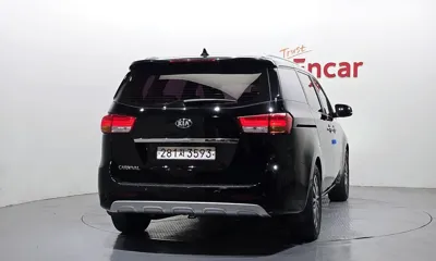 Kia Canival 2018, 129048 км, за 9500000 KRW