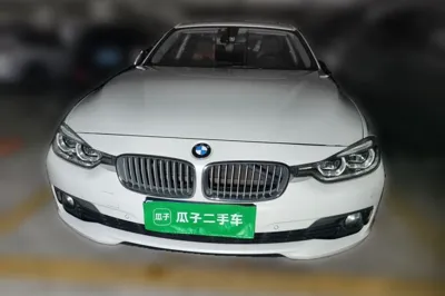 BMW 3 Series 2019, 91400 км, за 87693.8 CNY - фото 2