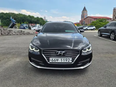 Hyundai Grandeur · 2018 год