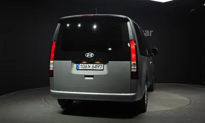 Hyundai Staria 2025, 6336 км, за 31900000 KRW