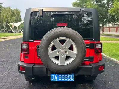 Jeep Wrangler 2014, 170000 км, за 79800 CNY - фото 5